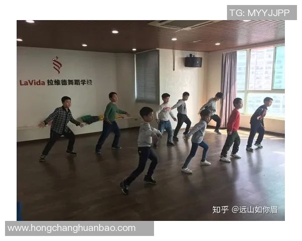 提升街舞速度的运动科学训练方法与体育技巧探讨