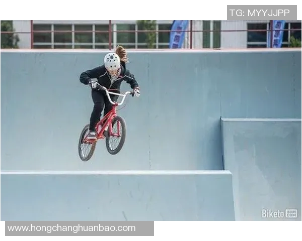 成都街舞队在运动极限运动嘉年华中以92分领跑积分榜展现出色实力