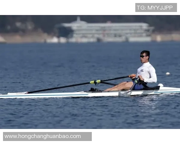 英超黄芳独家分享羽毛球技巧与训练心得助你提升竞技水平